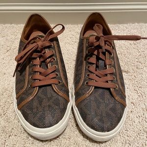 Michael Kors sneaker